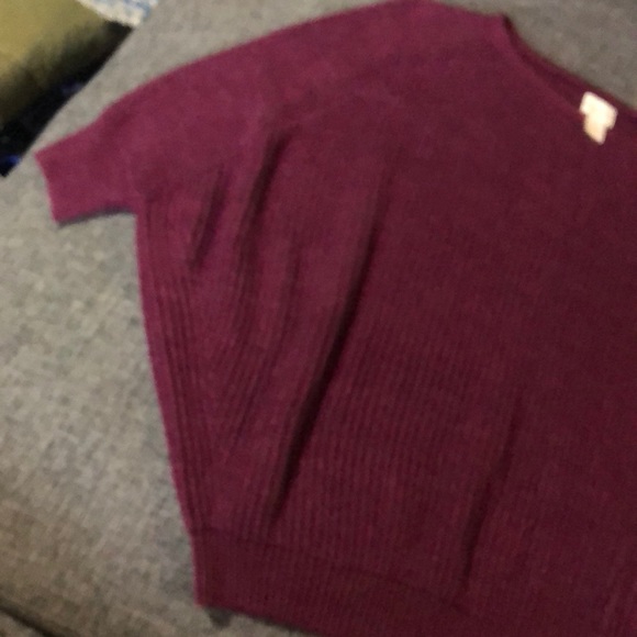 CHICOS -Slouchy Maroon/Plum Swearer shirt - Picture 3 of 4
